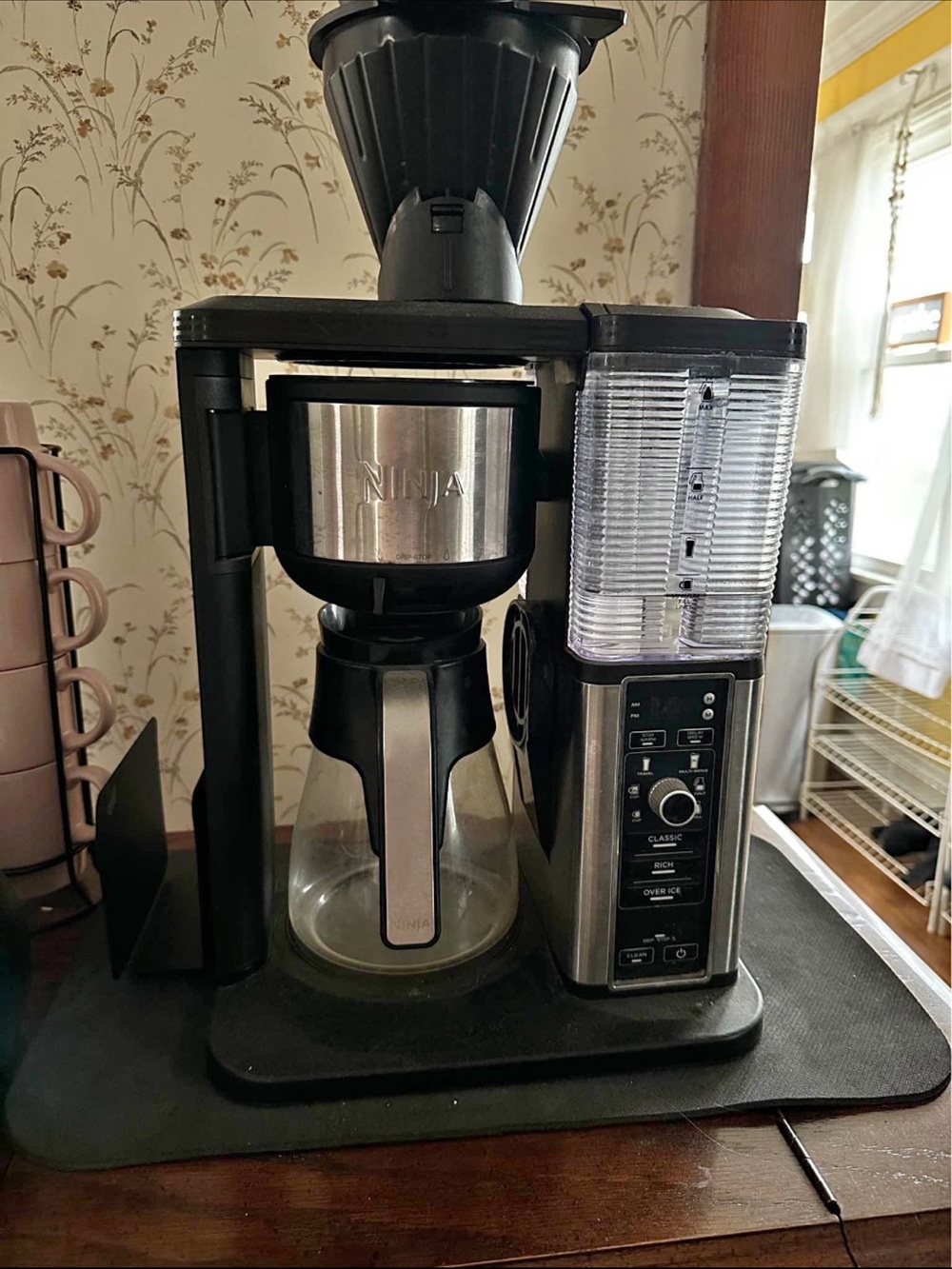 Ninja Black and Stainless Steel Coffee Brewer